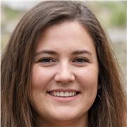 Erfahrene Lehrerin bietet Nachhilfe in Mathe für Kinder mit Lernschwierigkeiten an.